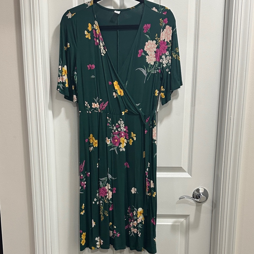 Floral Wrap Dress in Green